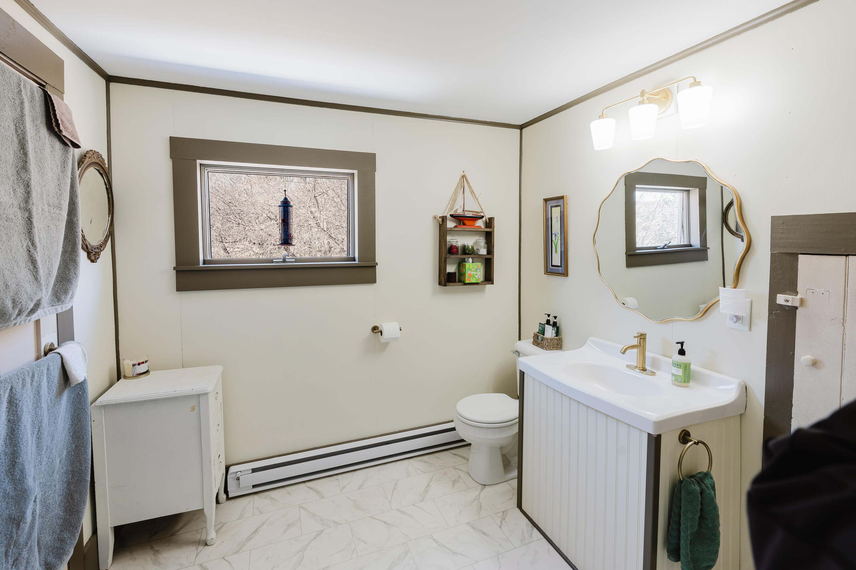 9 A Frame Lane Calais ME 04619