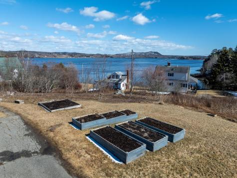 9 A Frame Lane Calais ME 04619