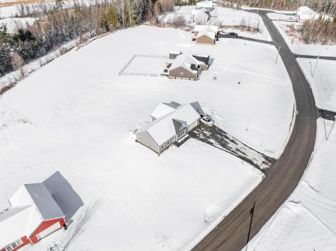 26 Knoll Crest Drive Bangor ME 04401