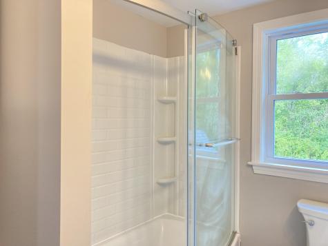 1652 Hotel Road Auburn ME 04210