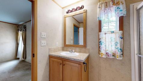 40 Oxbow Drive Lewiston ME 04240