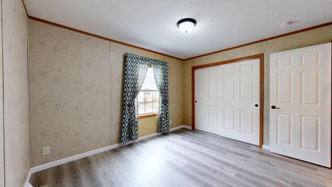 40 Oxbow Drive Lewiston ME 04240