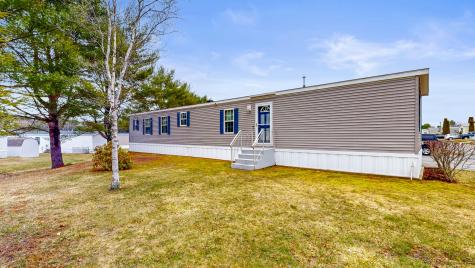 40 Oxbow Drive Lewiston ME 04240