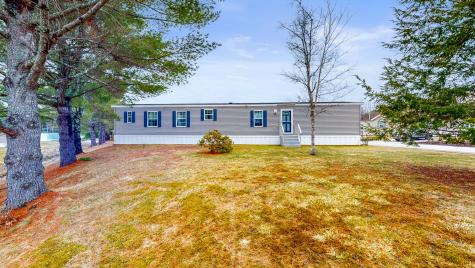 40 Oxbow Drive Lewiston ME 04240