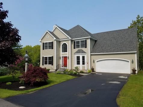 49 Graystone Lane Portland ME 04103