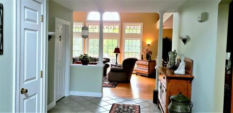49 Graystone Lane Portland ME 04103