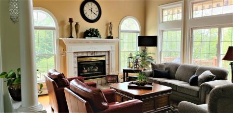 49 Graystone Lane Portland ME 04103