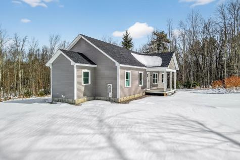 8 Hummingbird Lane Sanford ME 04073