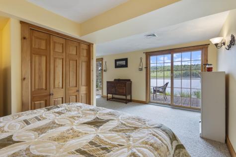 9 Restful Way Waterboro ME 04087