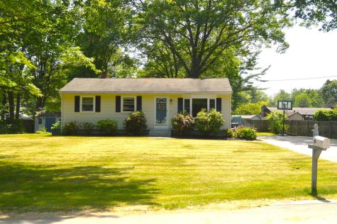 13 Maplewood Avenue Windham ME 04062