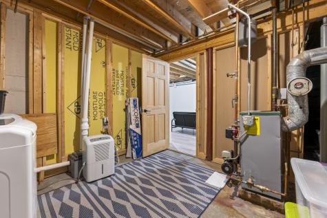 19 Spear Drive Bowdoinham ME 04008