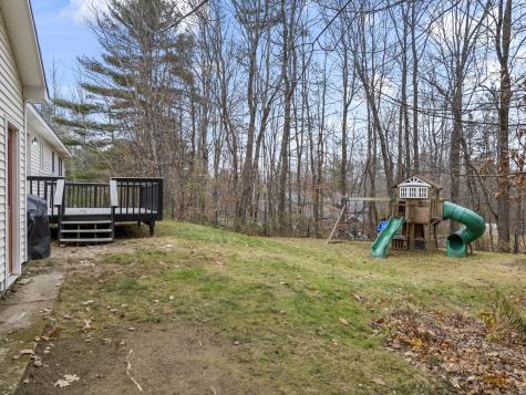 19 Spear Drive Bowdoinham ME 04008