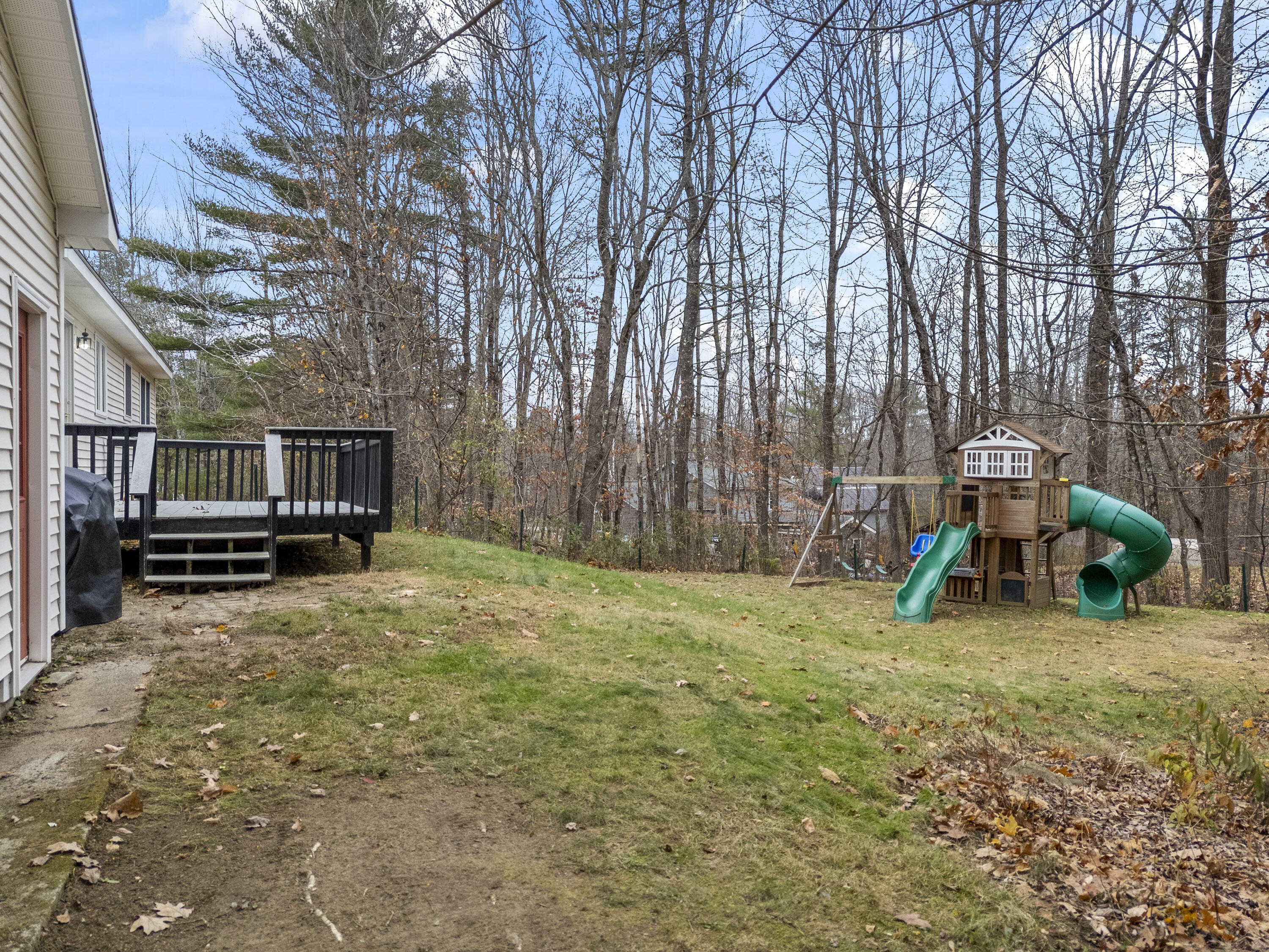 19 Spear Drive Bowdoinham ME 04008