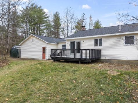 19 Spear Drive Bowdoinham ME 04008