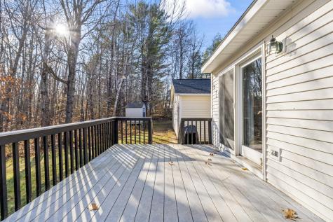 19 Spear Drive Bowdoinham ME 04008