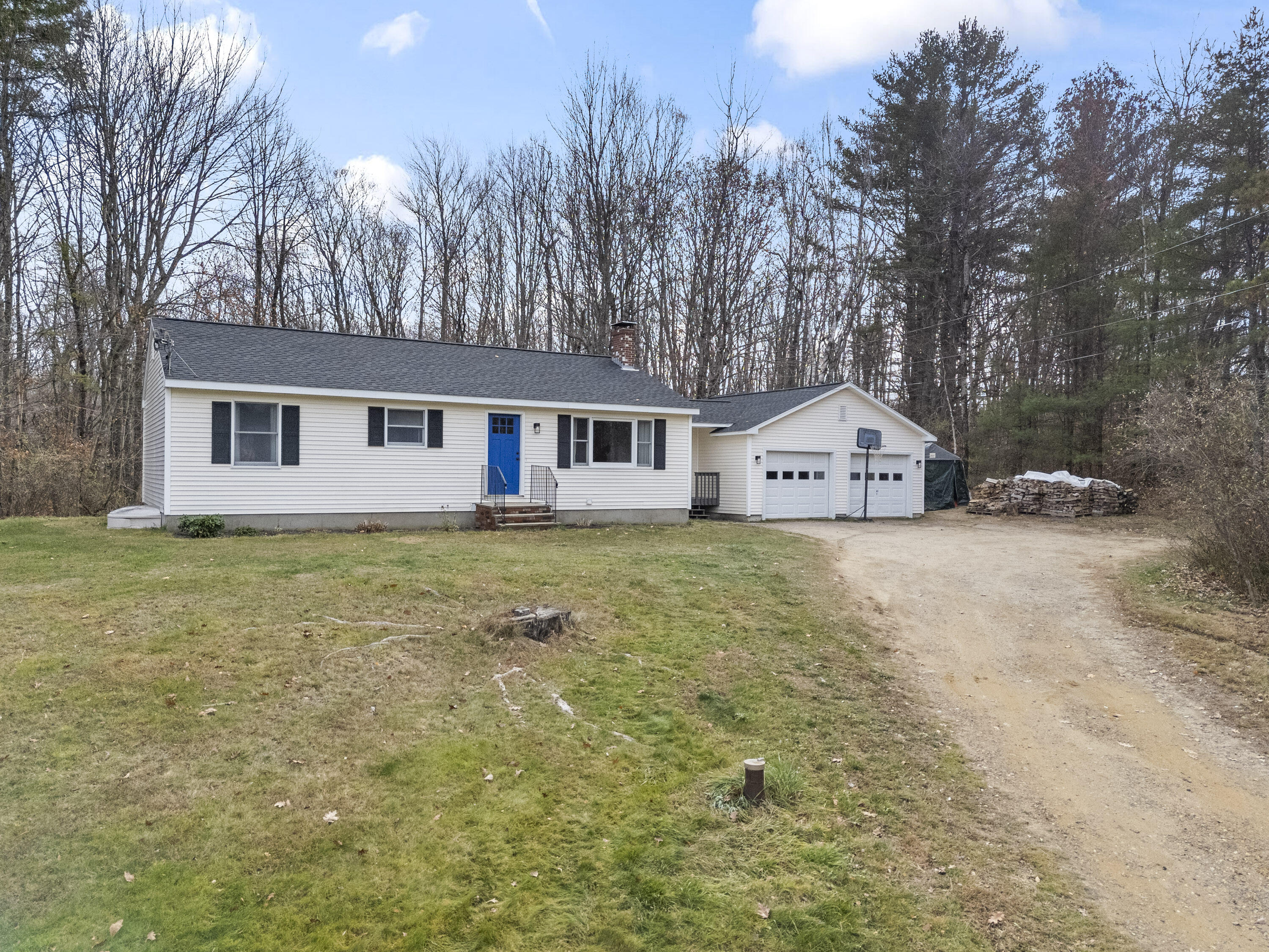 19 Spear Drive Bowdoinham ME 04008