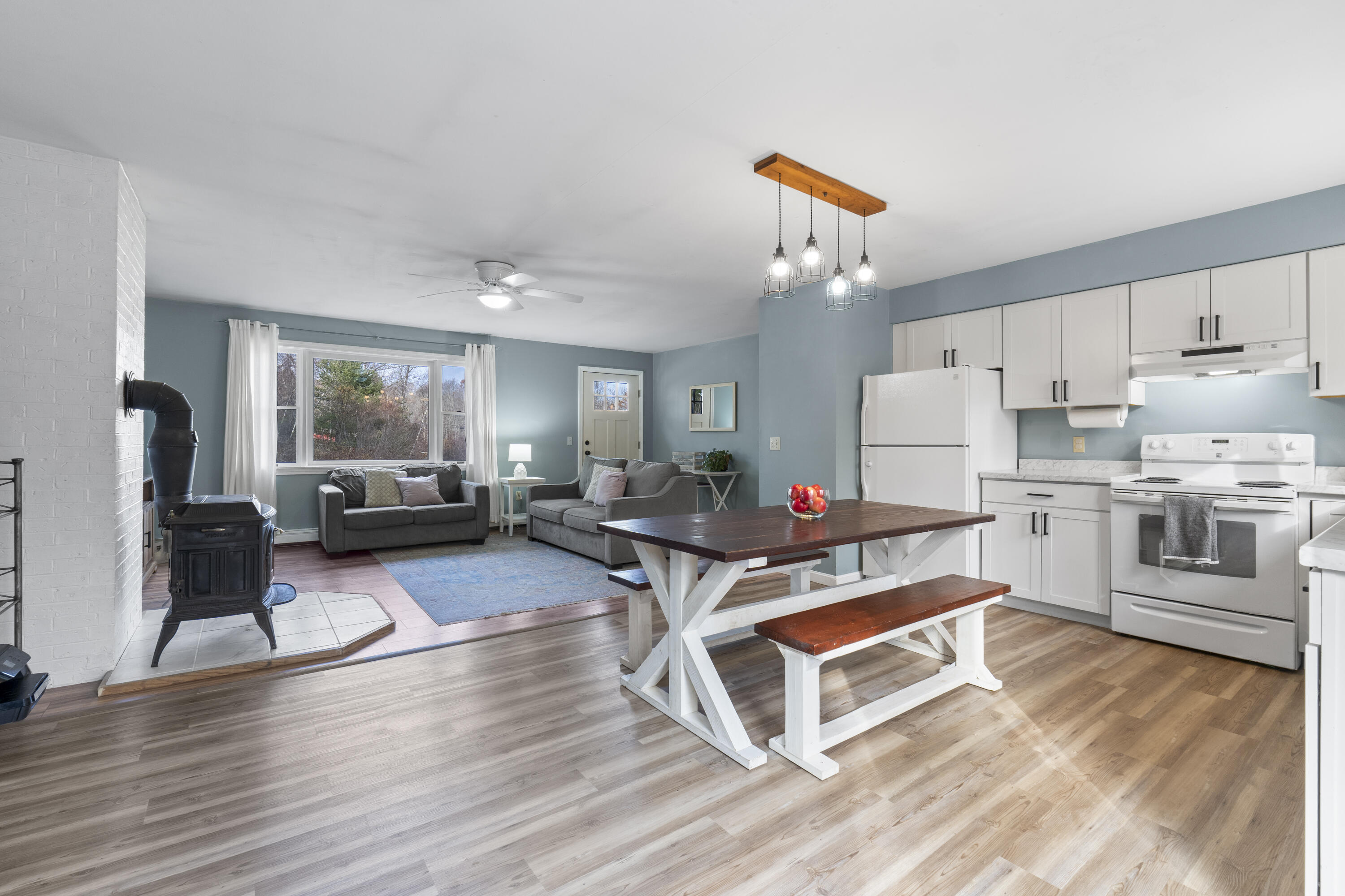 19 Spear Drive Bowdoinham ME 04008