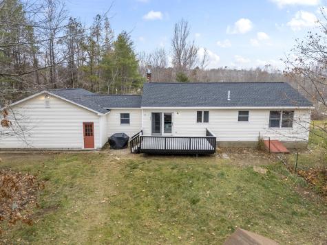 19 Spear Drive Bowdoinham ME 04008