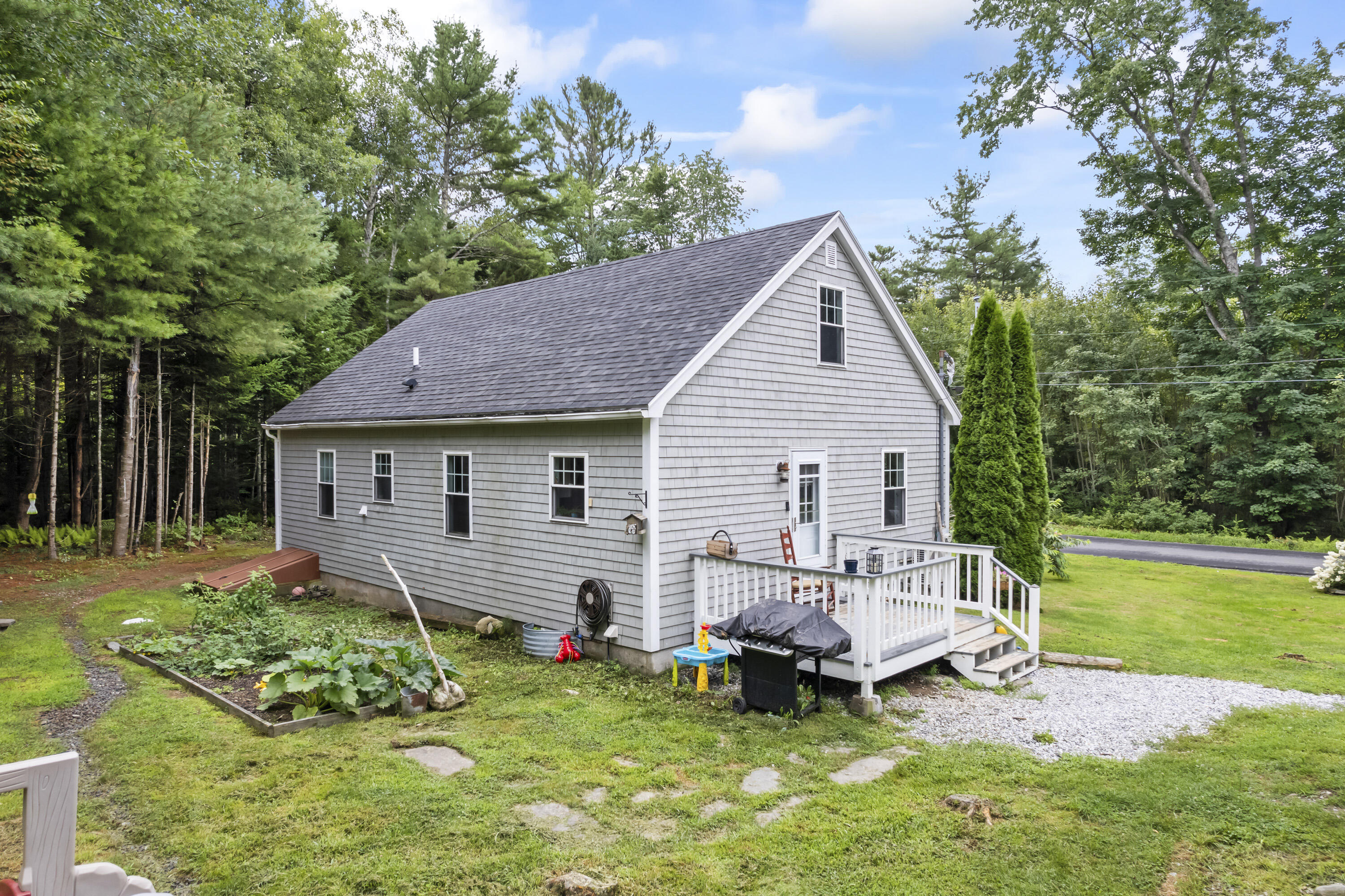 73 Forest Lake Road Friendship ME 04547