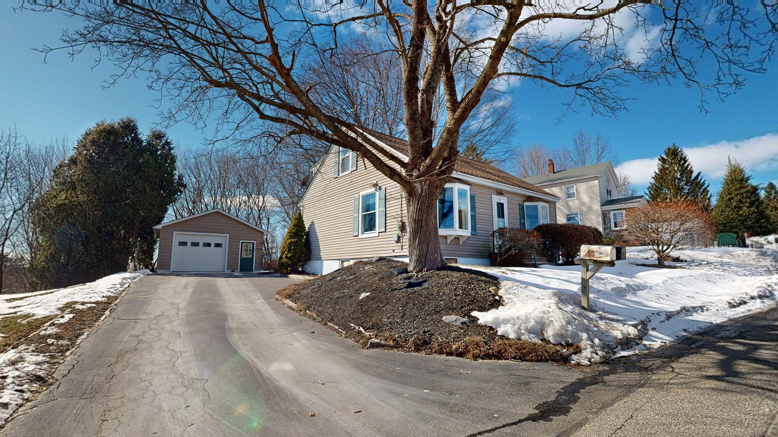 36 Irwin Street Lewiston ME 04240