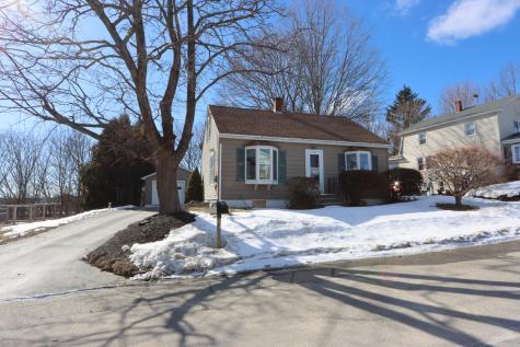 36 Irwin Street Lewiston ME 04240