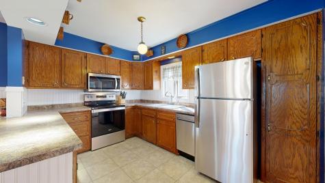 36 Irwin Street Lewiston ME 04240