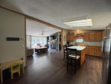 7 Pond Road Abbot ME 04406