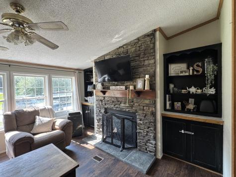 7 Pond Road Abbot ME 04406