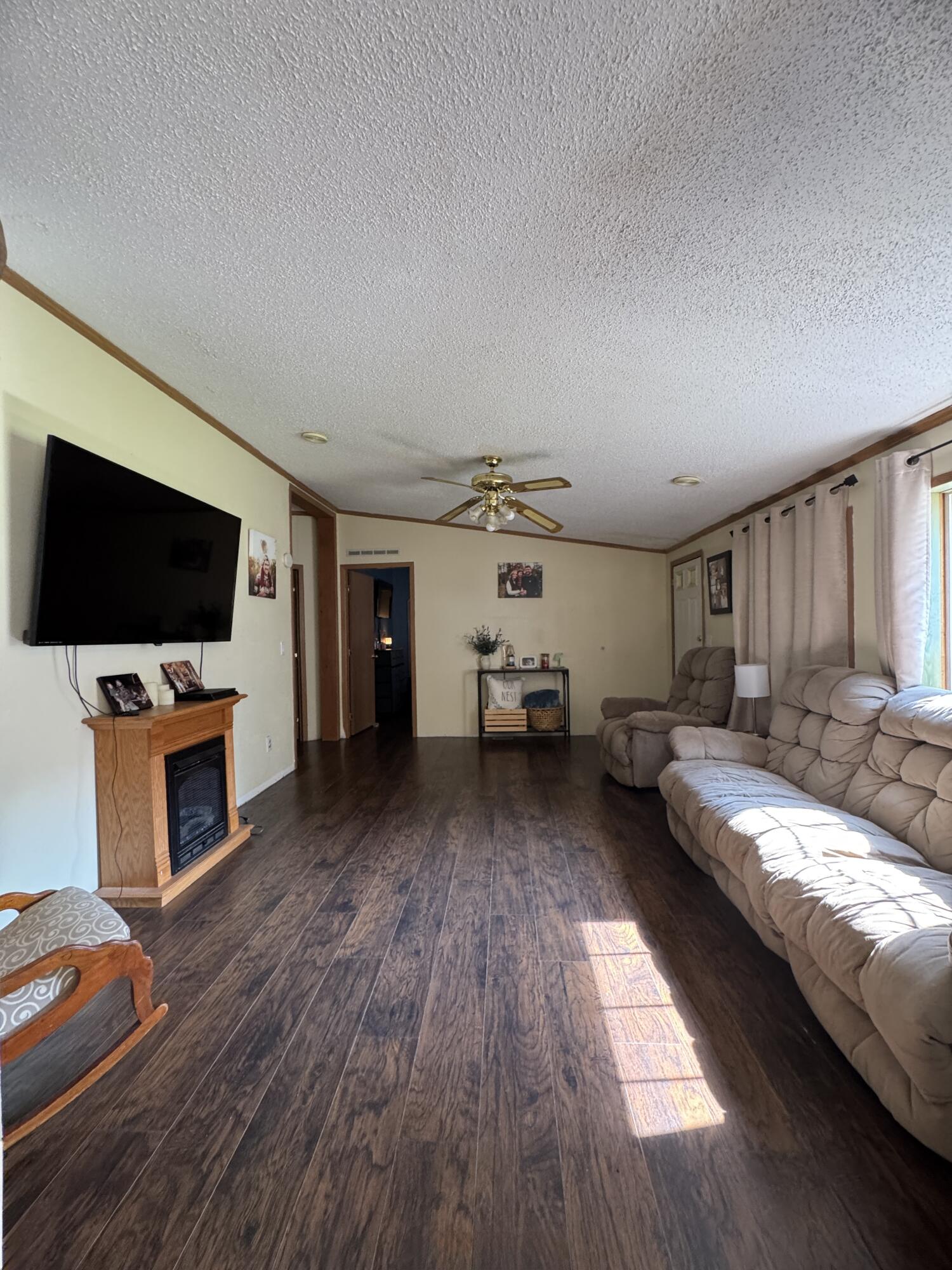 7 Pond Road Abbot ME 04406