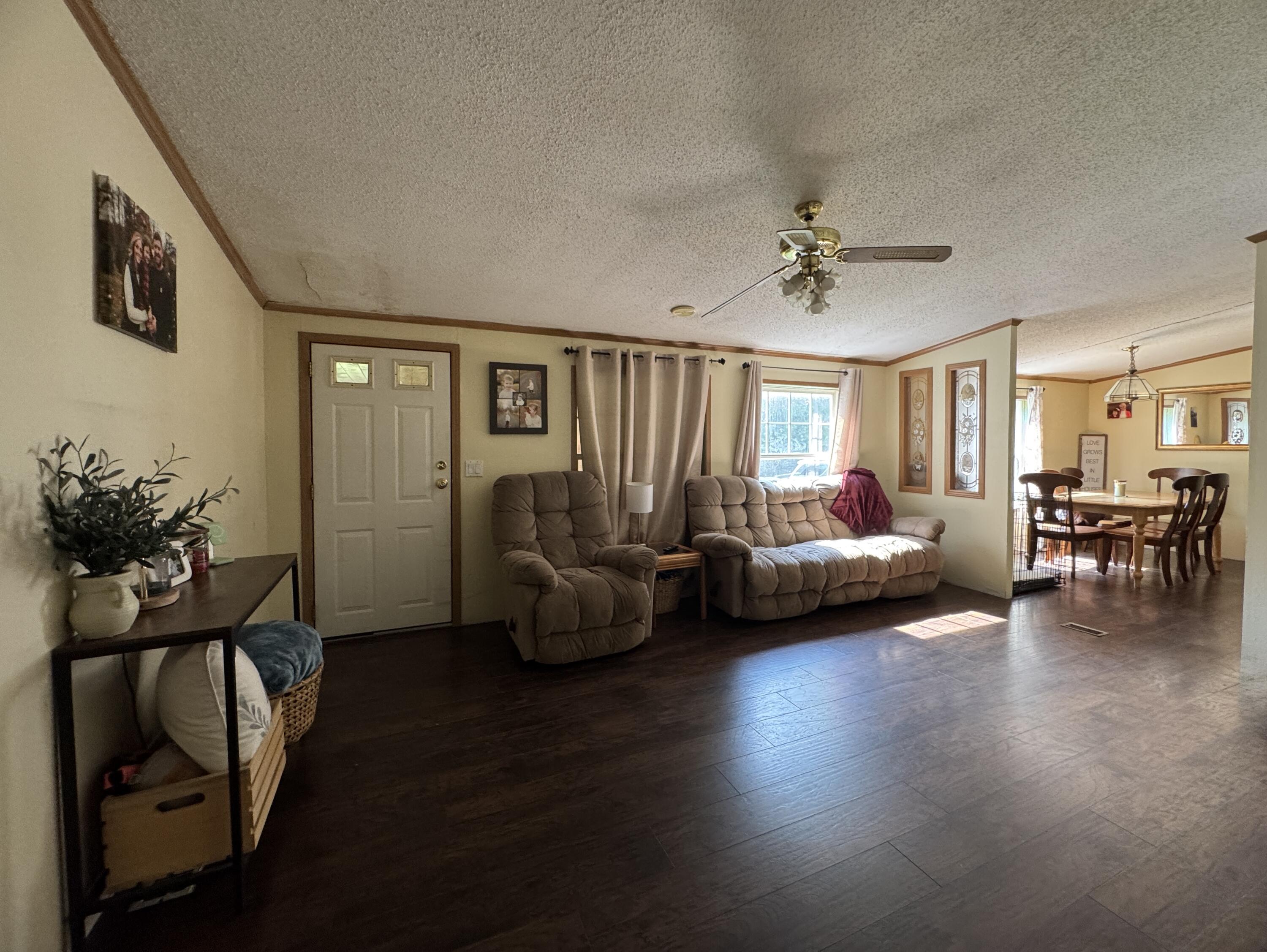 7 Pond Road Abbot ME 04406