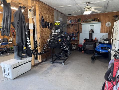 7 Pond Road Abbot ME 04406