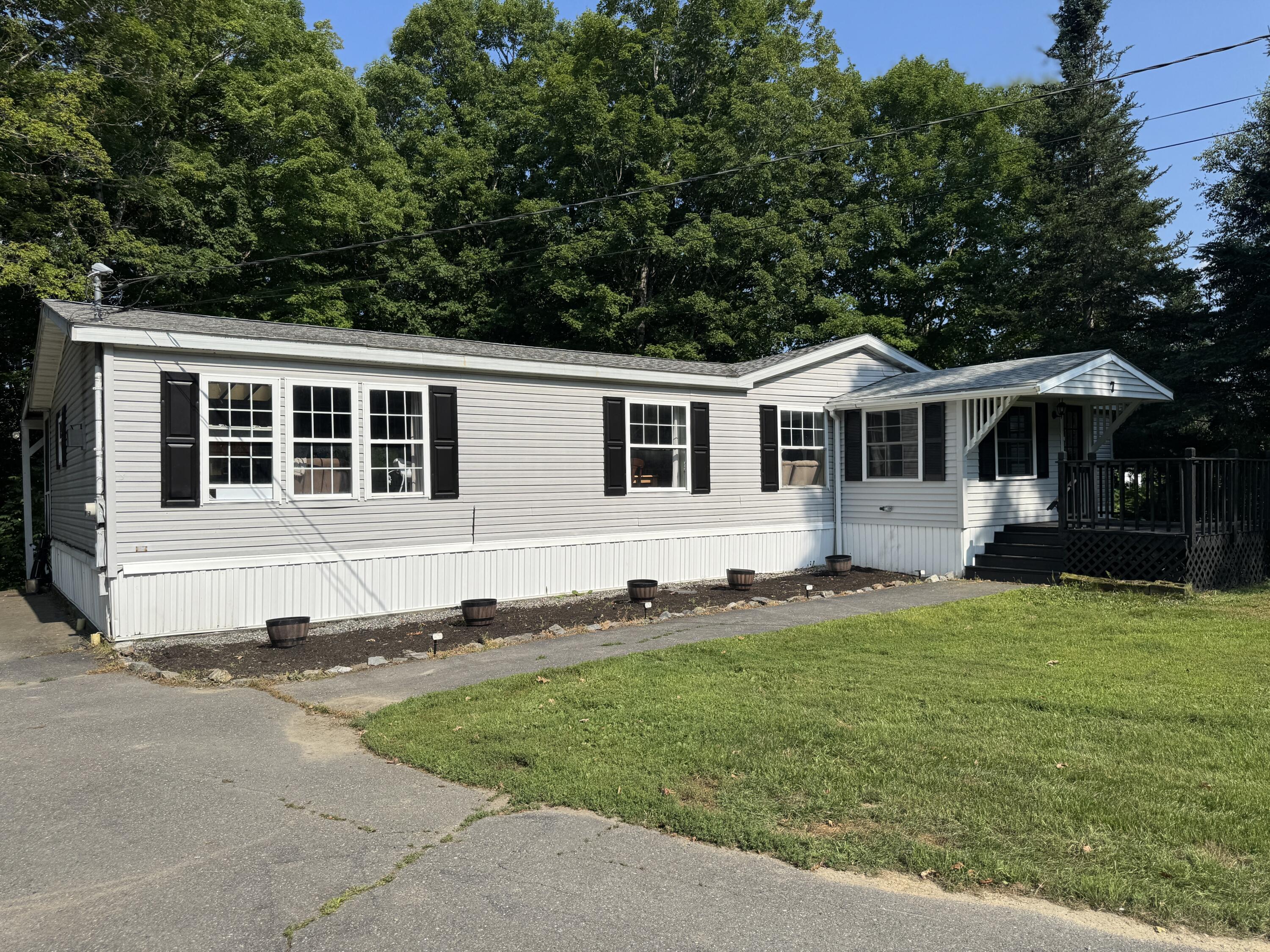 7 Pond Road Abbot ME 04406