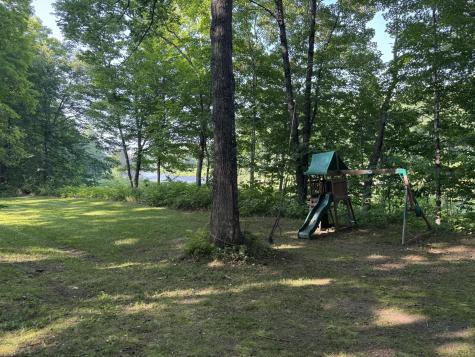 7 Pond Road Abbot ME 04406