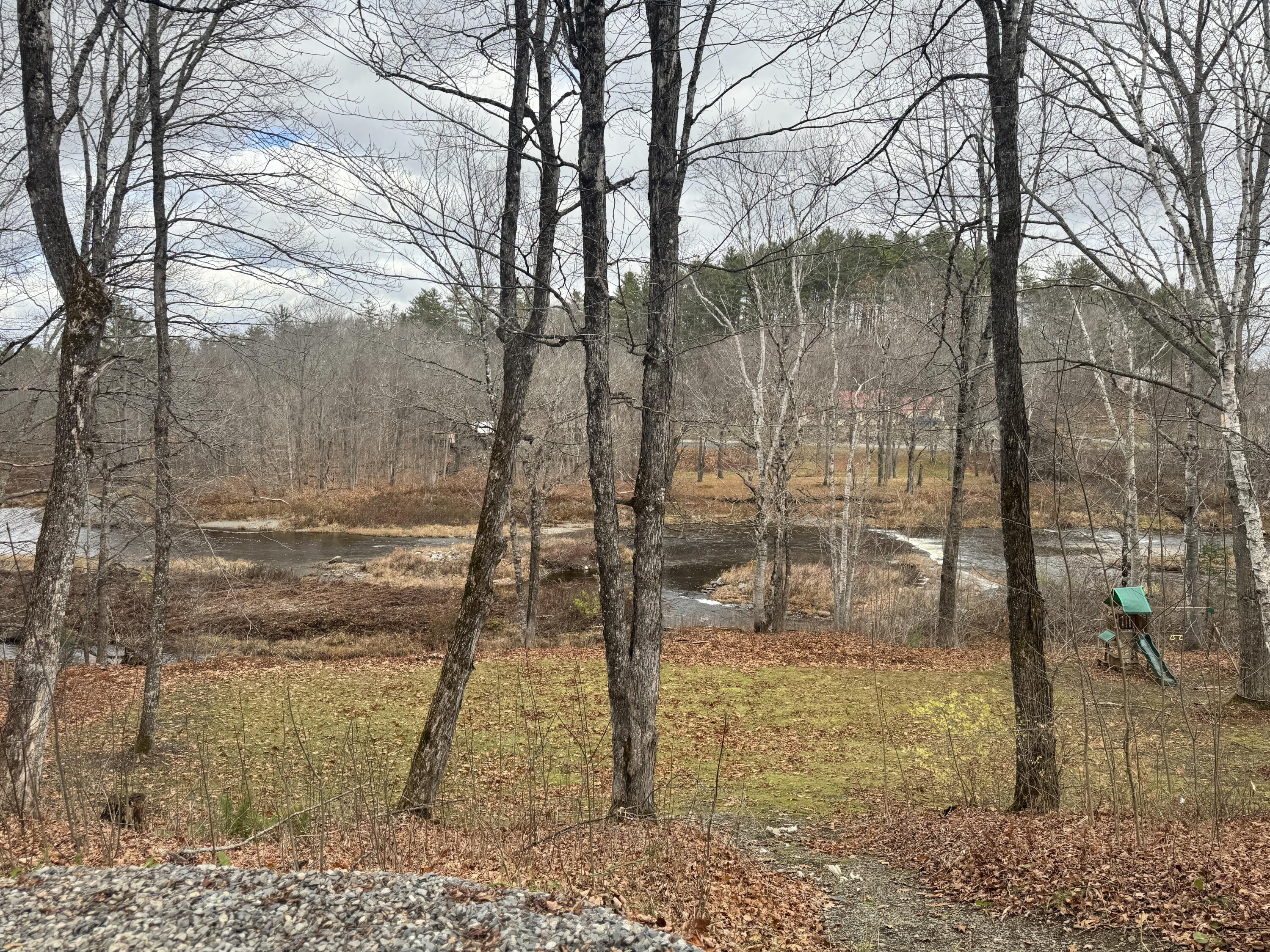 7 Pond Road Abbot ME 04406