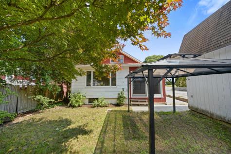 17 Pendleton Street Brewer ME 04412