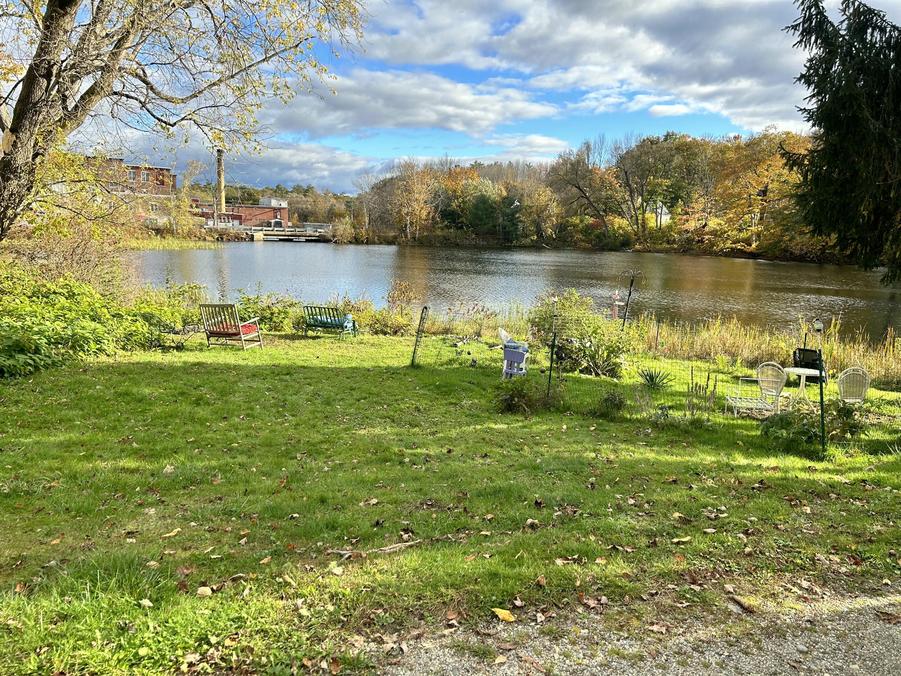 147 N Main Street Monmouth ME 04265
