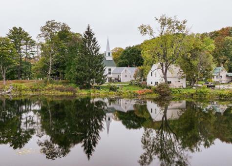 147 N Main Street Monmouth ME 04265