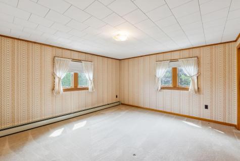 1390 Route 3 China ME 04358