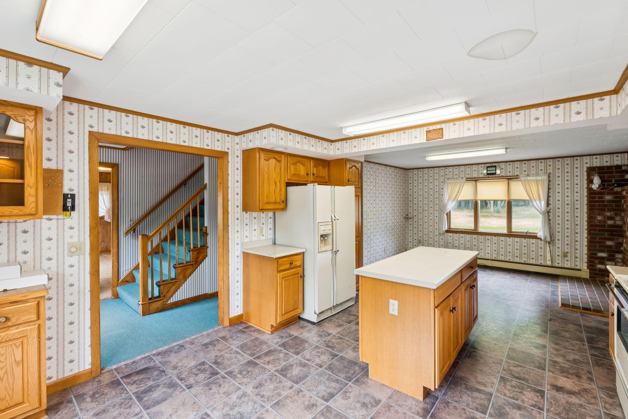 1390 Route 3 China ME 04358