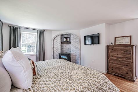 93 Fogg Road Scarborough ME 04074