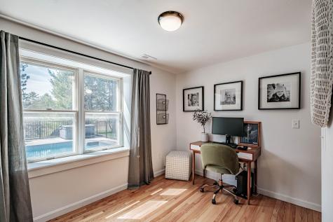 93 Fogg Road Scarborough ME 04074