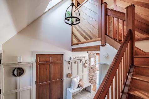 93 Fogg Road Scarborough ME 04074