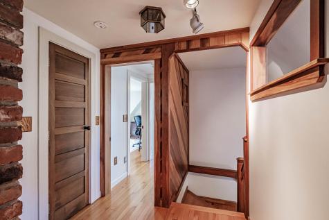 93 Fogg Road Scarborough ME 04074