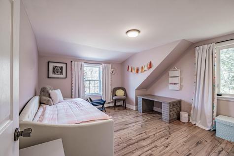 93 Fogg Road Scarborough ME 04074