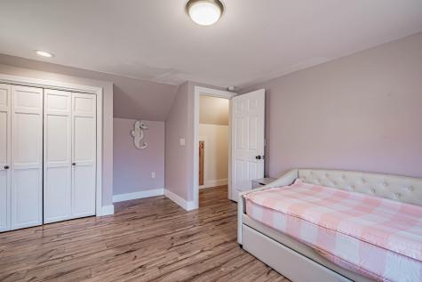 93 Fogg Road Scarborough ME 04074