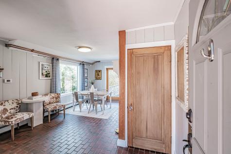 93 Fogg Road Scarborough ME 04074