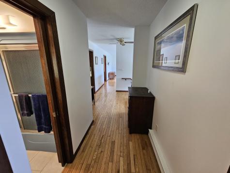 8 Butler Drive Lewiston ME 04240