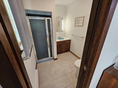 8 Butler Drive Lewiston ME 04240