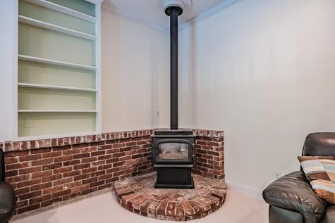 11 Brookside Drive Falmouth ME 04105