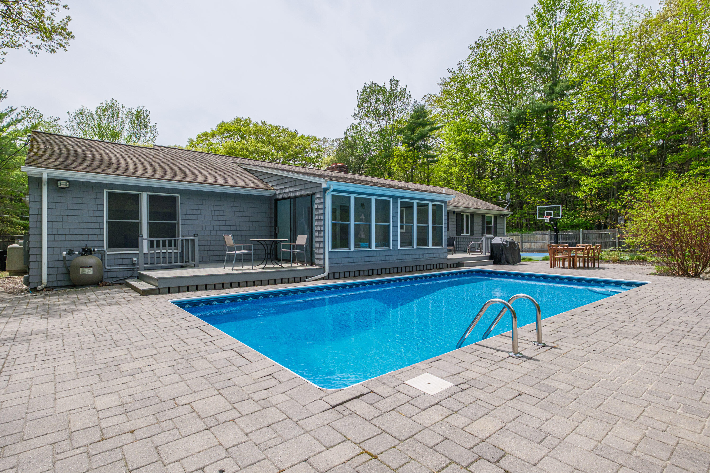 11 Brookside Drive Falmouth ME 04105